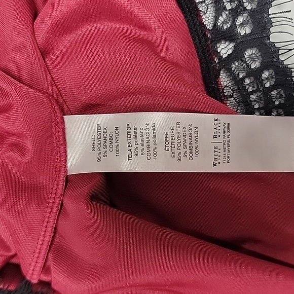 WHITE HOUSE BLACK MARKET VELVET TANK WITH LACE TRIM SIZE SMALL - Picture 9 of 9